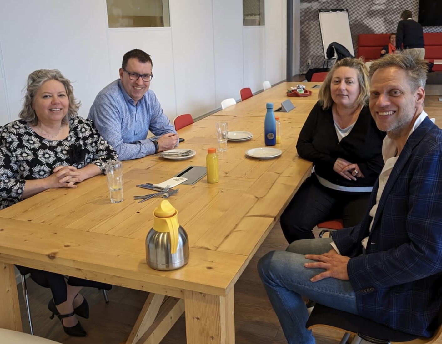 Overleg met het team van Parlan